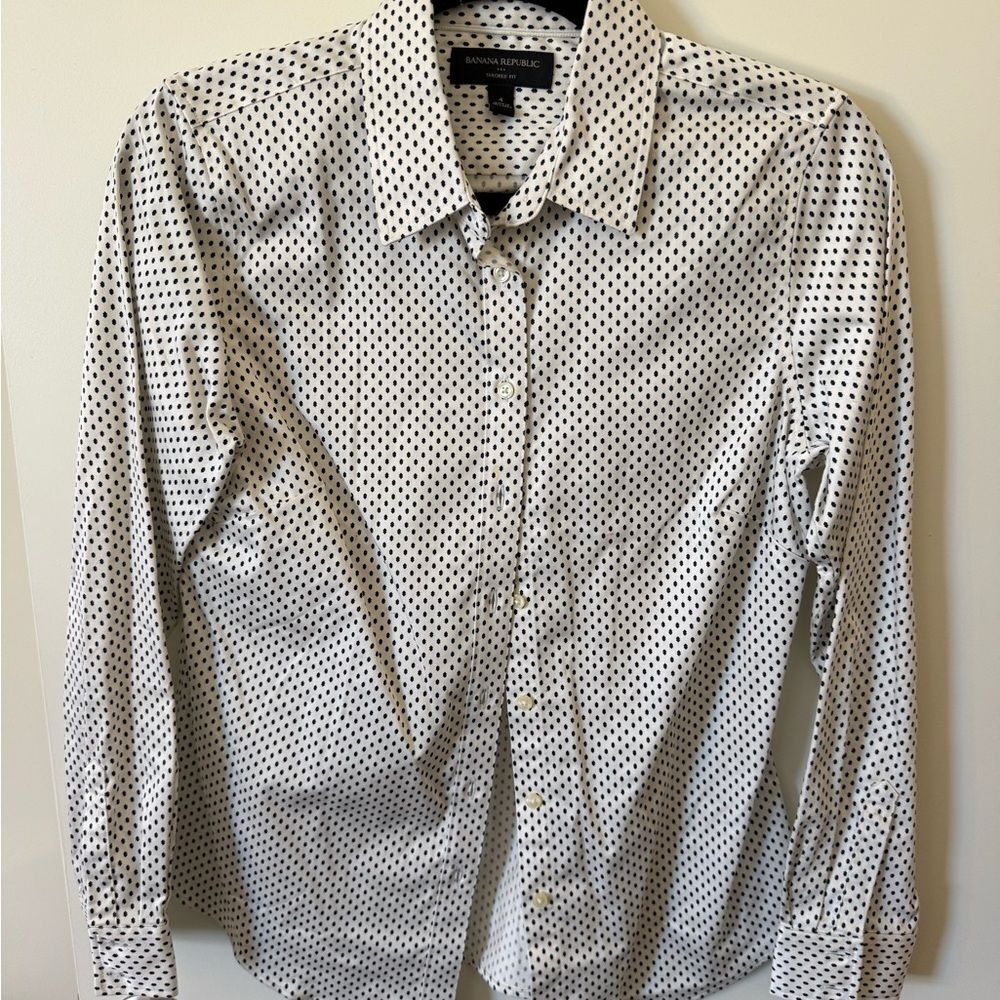 Banana Republic Dark Navy and White Patterned Shirt